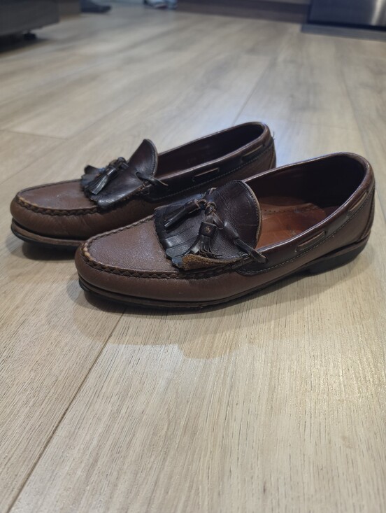 Allen Edmonds Other - Allen Edmonds Men’s 9.5 B Brown Leather Kiltie Tassel Loafers 28057